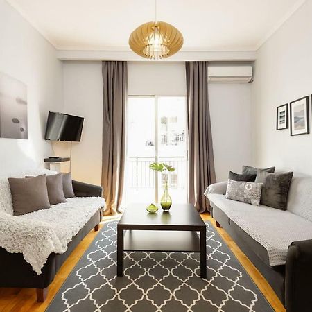 Upscale And Spacious 3Br Home Tesalonika Bagian luar foto