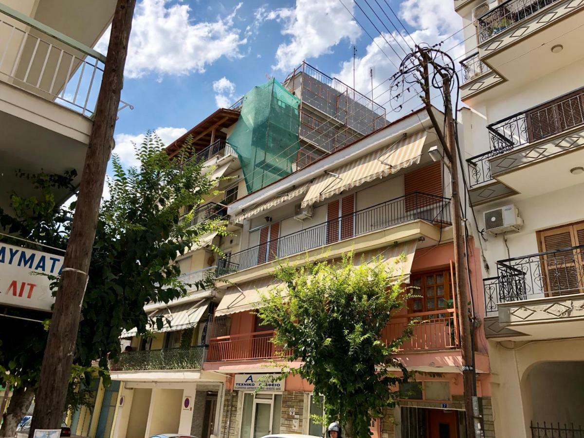 Upscale And Spacious 3Br Home Tesalonika Bagian luar foto