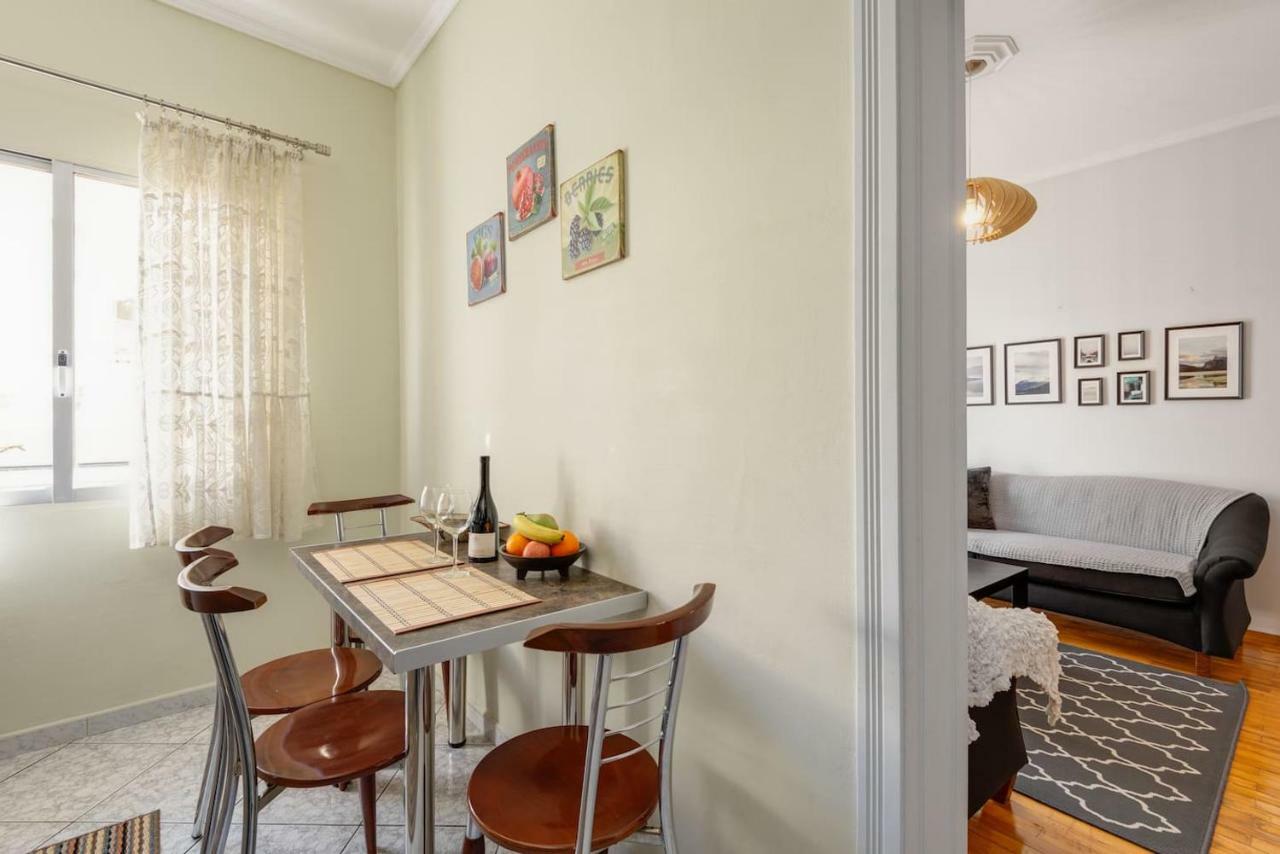Upscale And Spacious 3Br Home Tesalonika Bagian luar foto